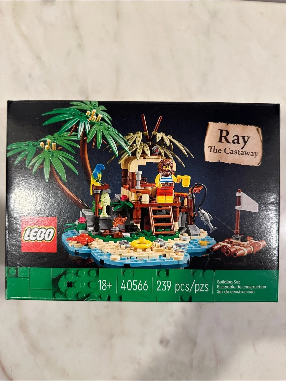 LEGO 40566 Ray The Castaway Building Set - Green, Blue, Tan, Brown New